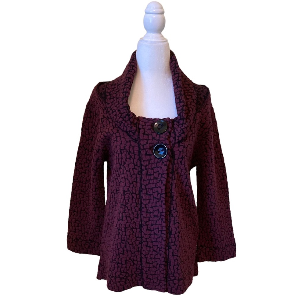 Avette button front sweater jacket size M